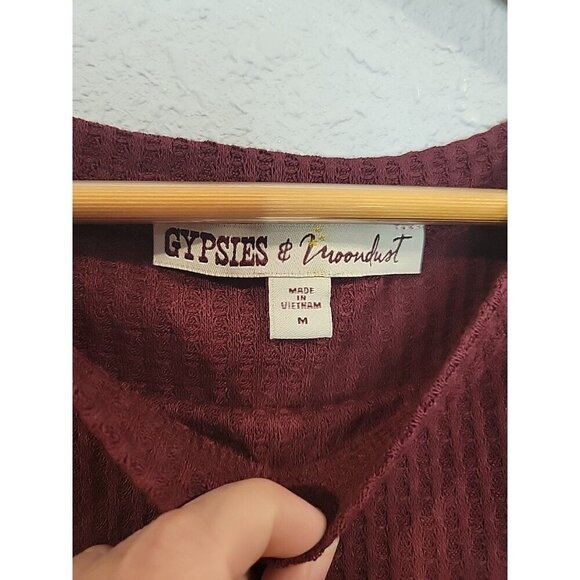 Gypsies And‎ Moondust Burgundy Waffle Knit Shirt With Boho Sleeves NWT Medium - Picture 6 of 7